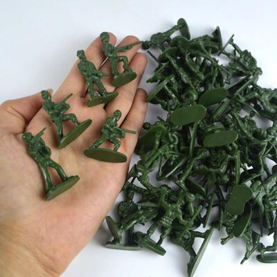 100PCS Children Toy Mini Classic Military Soldiers Figures M