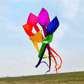 4米飘尾可旋转风筝挂件转尾红白蓝外贸螺旋尾巴旋转挂件潍坊风筝