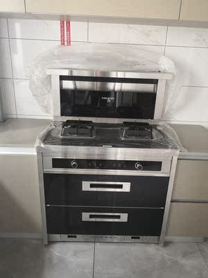 帮拿下主意集成灶美大55811质量好还是5585Z更好？选谁实在？