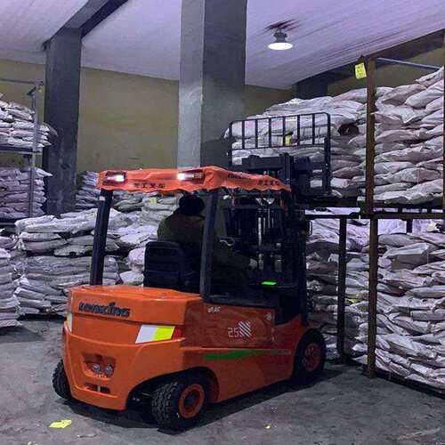 冷链行业龙工1.8吨电动叉车 电控经久耐用 宣 城冷库市场用的