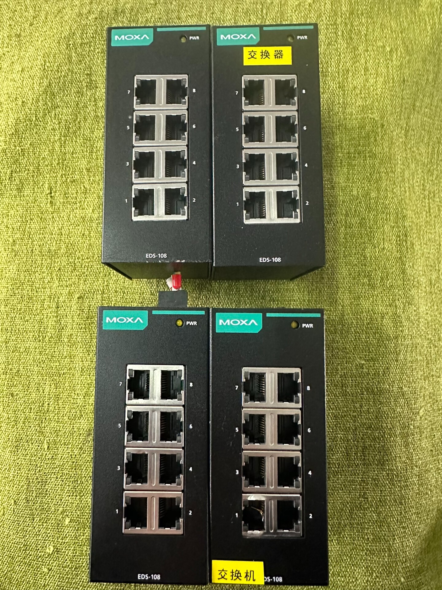 9新MOXA摩莎交换机：EDS-108，现货4台，议价出，实
