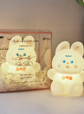 可爱卡通小夜工厂夜市摆摊爆款发光玩具玩卧室灯创意礼品