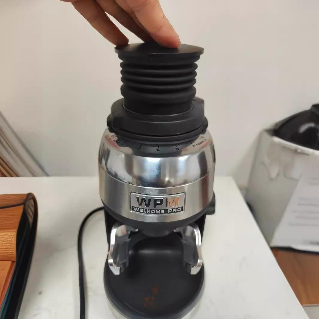 WPM惠家ZD-12/15/17N磨豆机豆仓残粉拍漏斗研磨机清洁气吹豆仓