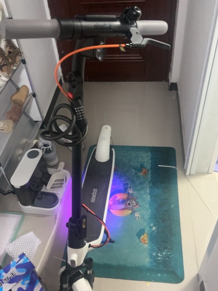 Ninebot E2 Plus Обновленный Электросамокат: Двойная Амортизация, 25 км/ч, Городской Складной Транспорт для Коротких Поездок photo review