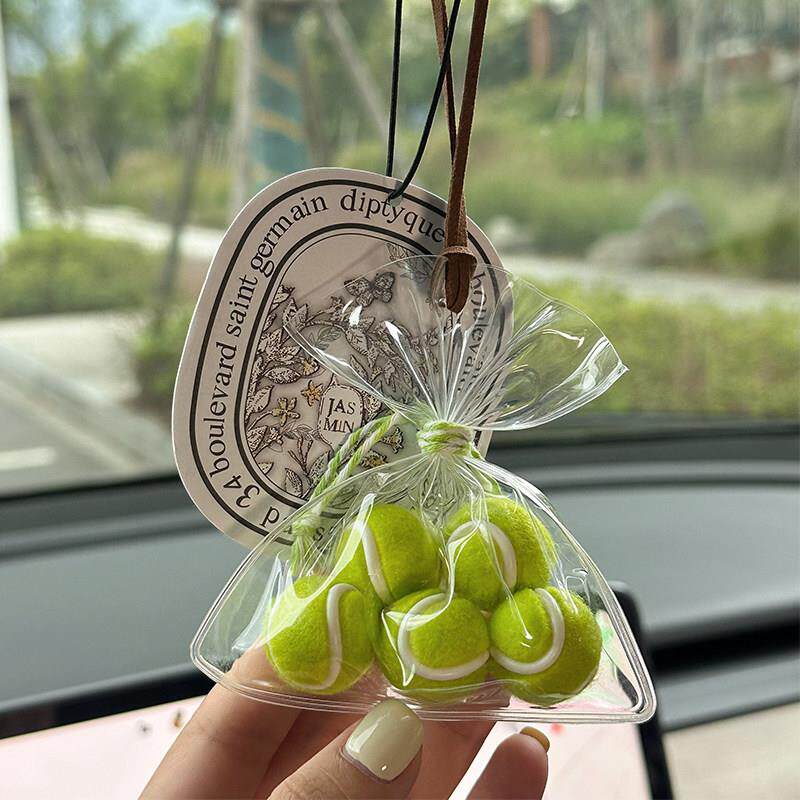 创意“一袋网球”挂件高级感汽车车挂车内装饰后照镜车载香薰礼物