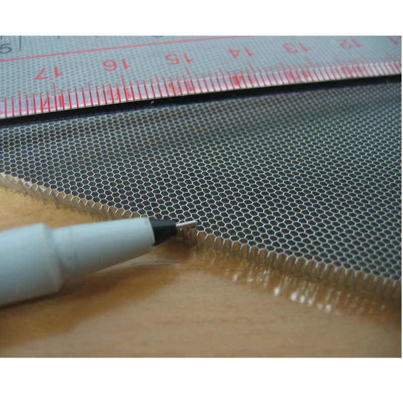 佛山厂家供应六边形3003 5252 隔音隔热过滤微孔细孔铝蜂窝芯