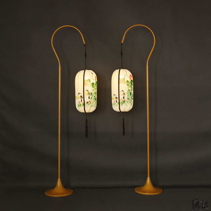 中式婚礼路引装饰摆件雕花原木宫灯仿古凉亭灯光迎宾区屏风拱门