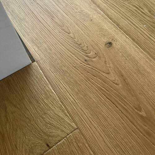 超大2米2原木色深拉丝浮雕真三层实木地板出口品质锁扣地暖适用