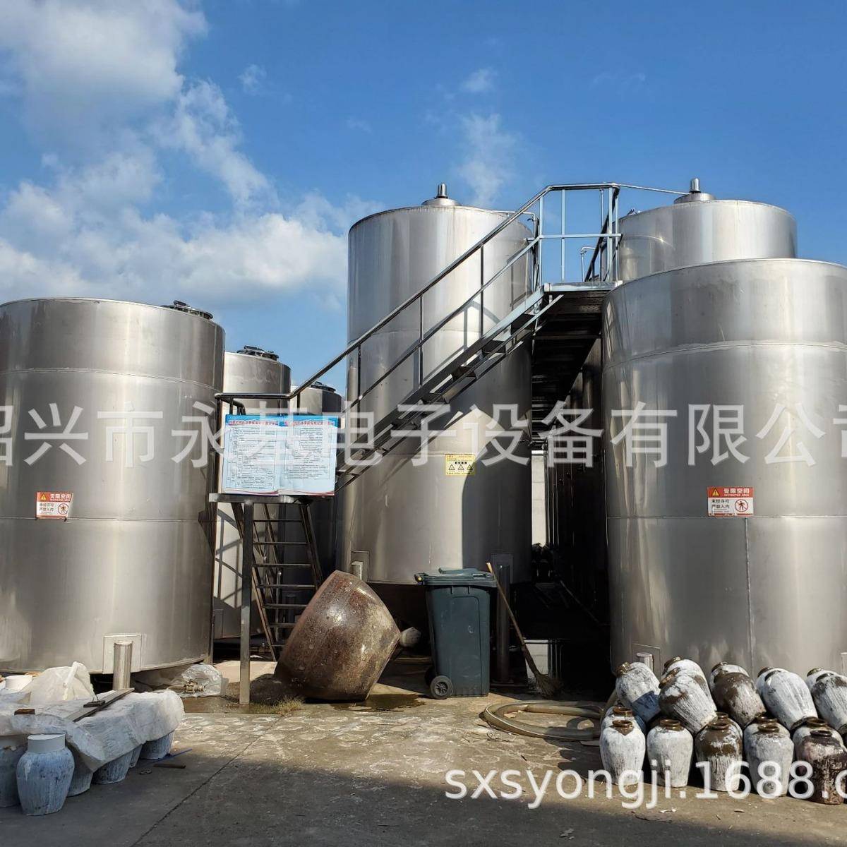 不锈钢储罐304防爆承压压罐高强度发酵罐钢塑压力罐压缩食品级
