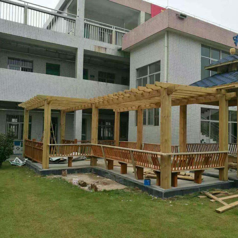 厂家供应木廊架幼儿园攀爬架芬兰木花架户外庭院深莞惠免费安装