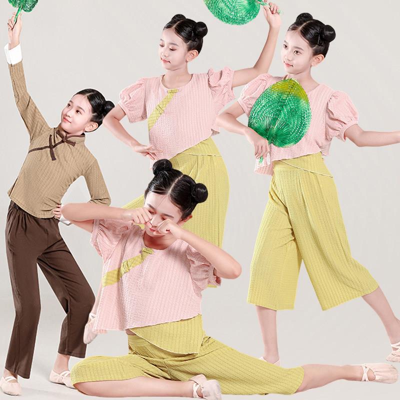 新款谣小蒲荷风采蒲扇儿童演出第十二届奶奶的扇元20231003旦舞蹈
