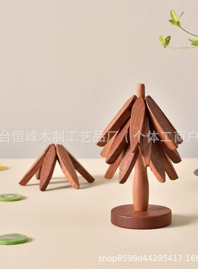 胡桃木圣诞树木质创意隔热木雕