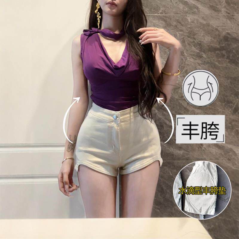 李李服饰高级感米白色牛仔短裤女夏季不规则弧形高腰丰胯热裤子