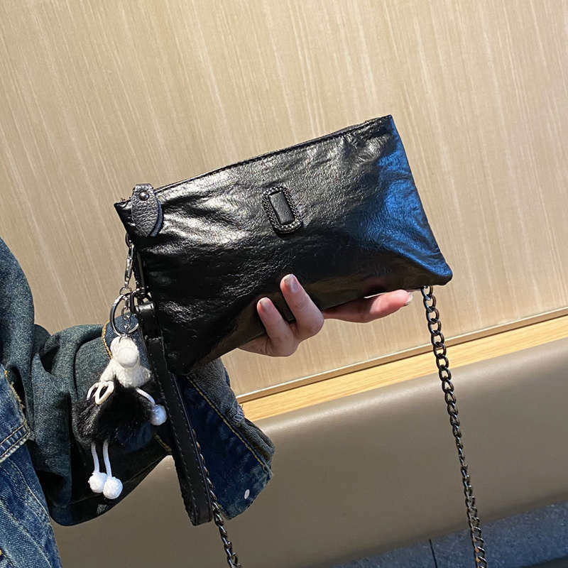 百搭迷你链条小包包女2024夏天简约软皮韩版双隔层手机包斜挎小包