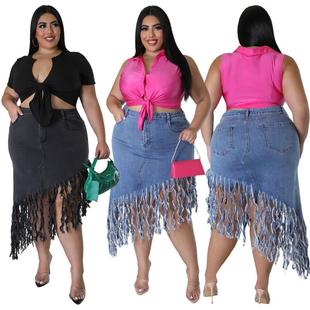 Plus size women's denim skirt with tassels