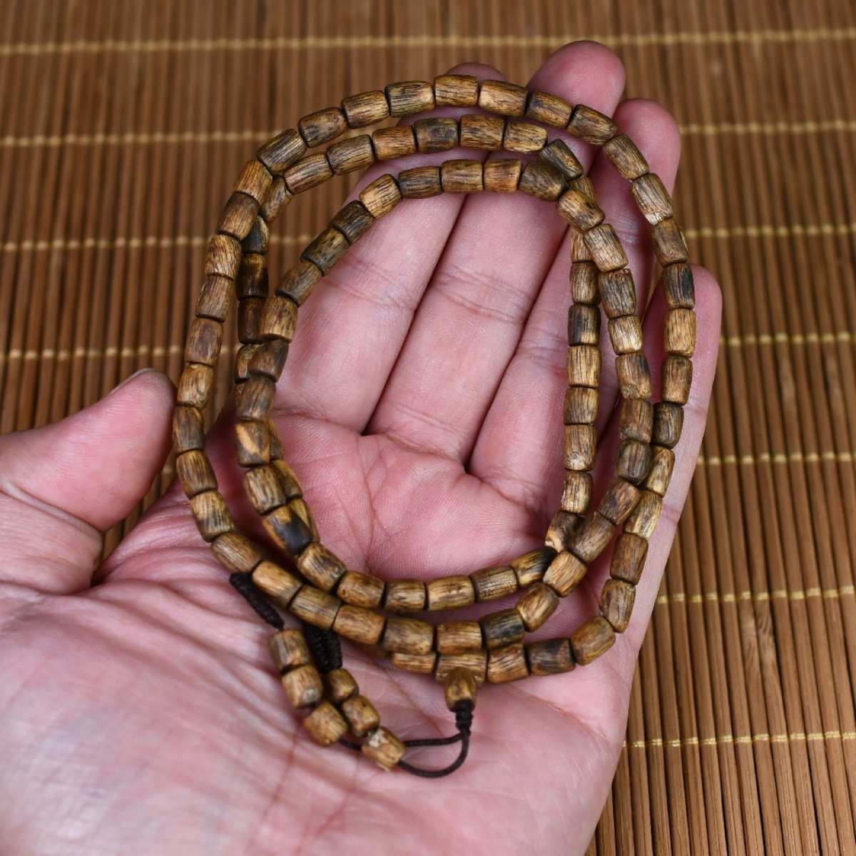香圆 多圈奇国白棋身含油量楠批发乌形叶沉香绿九分莺歌随沉手串