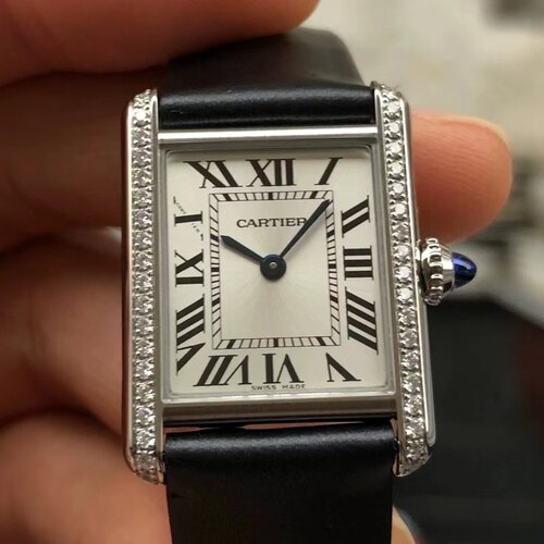 全套99新29.5*22mm卡地亚坦克系列原钻新款W4TA0016石英女表正品
