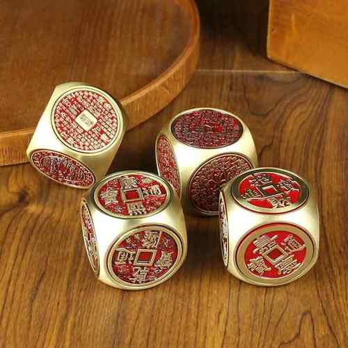 黄铜红色五帝钱办公室桌面财神福禄寿喜八卦六面转摆件解压转转铜