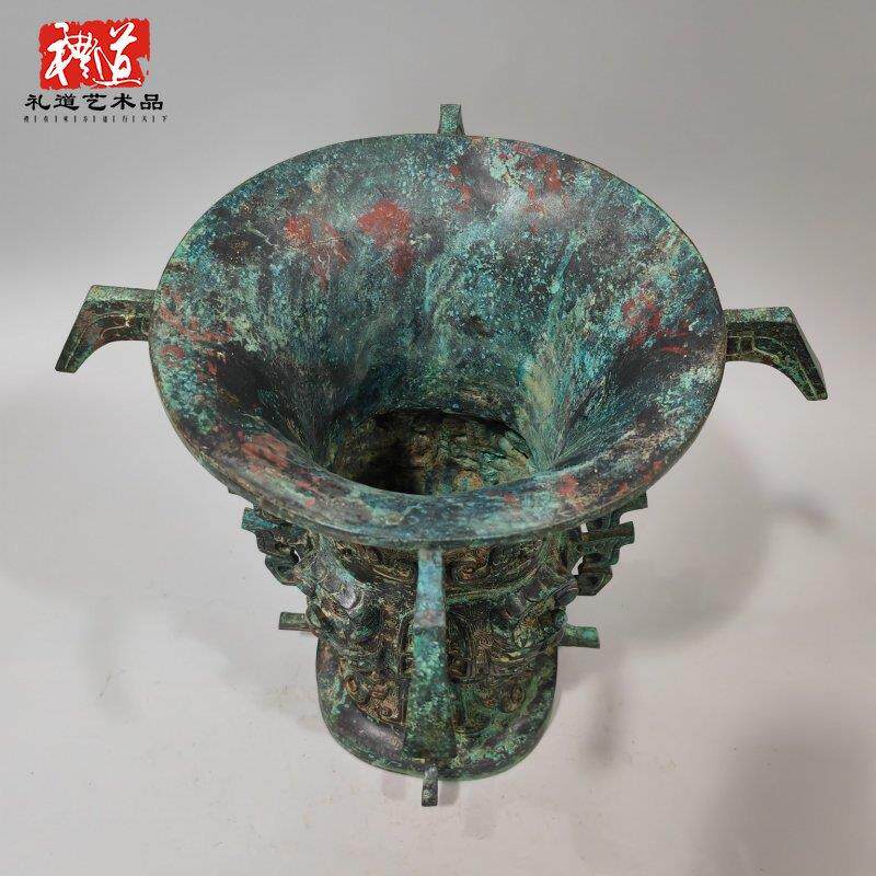 郑州西周青铜何尊陕西省宝鸡青铜器博物院底铸铭文盛酒器摆件展览