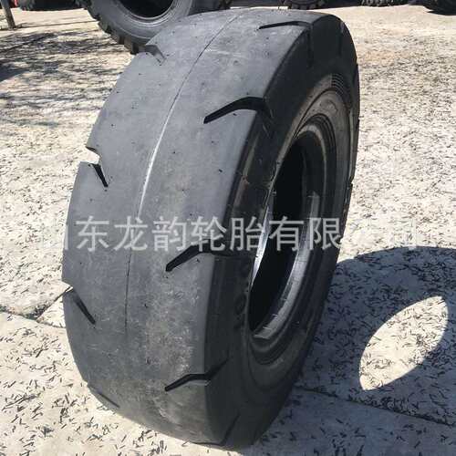 10.00-20矿井铲运机轮胎L-5S光面矿山井下1000-20运输工程轮胎
