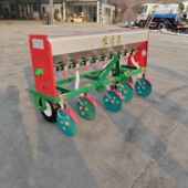 拖拉机带小麦施肥机不锈钢肥箱农用圆盘施肥器春季 麦地施肥撒肥机