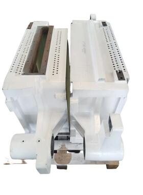 新东造型机 FCMX-II 上挤压部位 1F6S2ZA2114 衬套1F1600A2014