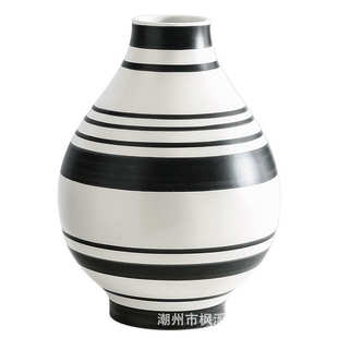 北欧简约陶瓷花瓶创意手绘黑白条纹花器样板间客厅家居摆件装 饰品