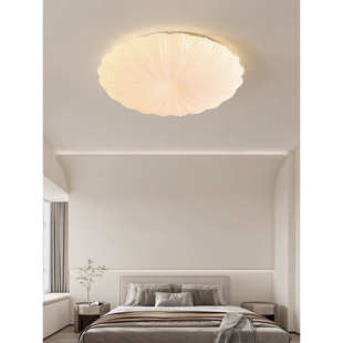 卧室灯网红云朵灯女孩儿童房吸顶灯简约现代客厅灯主卧室房间灯具