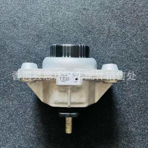 5.0L V8发动机安装支架 LR105970