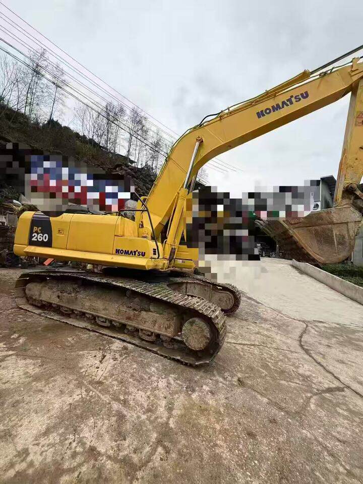 4月20日恩施土家族苗族自治州资产处置小松240挖掘机网络拍卖公告