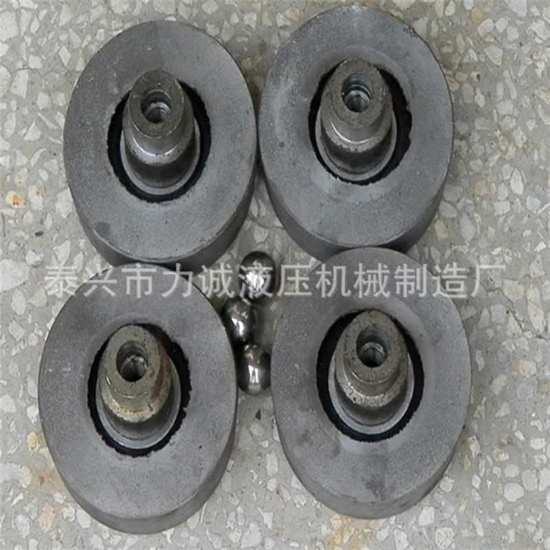 堆高车配件门架导轮轴壳轨道滑轮