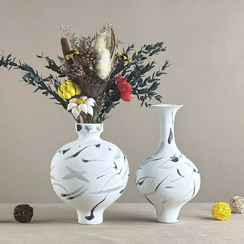 景德镇陶瓷花瓶插花简约白色素胚瓶子高颜值客厅民宿样板房装饰