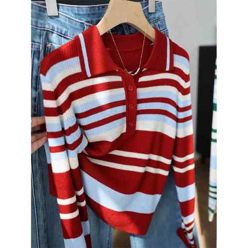 新款洋气秋冬大码女装今年流行的上衣女Polo领正肩毛衣条纹1218h