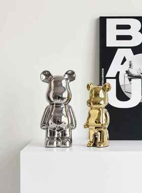 采购产品高端艺术饰品，客厅家居创意暴力熊饰品，电视柜，酒柜，