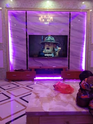 【画质对比】创维65M9和海信H65E3A哪个好，亮度质感哪个更佳？