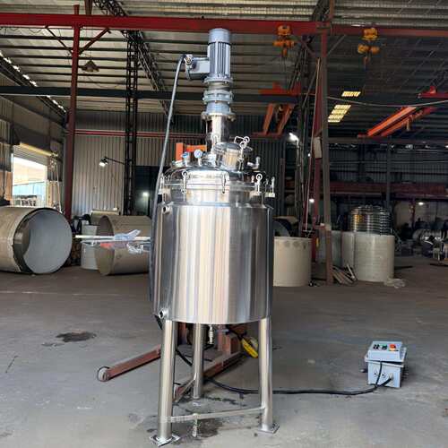 不锈钢电加热搅拌立式蒸汽加热搅拌桶配料蒸汽混合搅拌