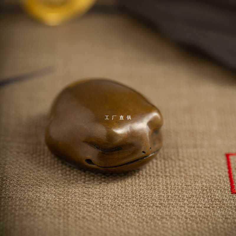 金蟾手把件男士随身把玩青铜工艺品解压斑铜蟾蜍茶宠车载饰品
