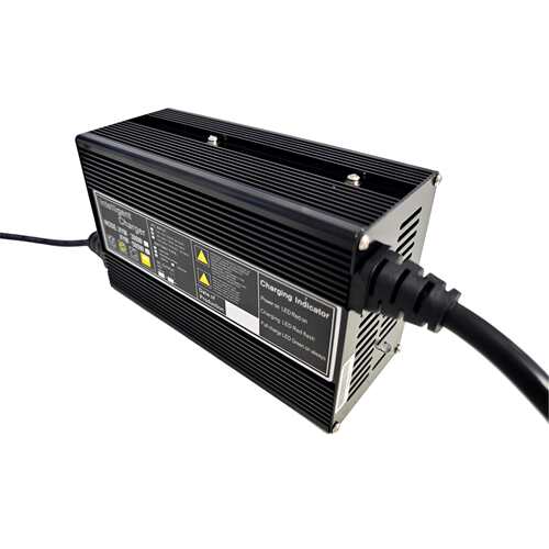 厂家直销24V15A电动高空作业平台机器人储能电池专用充电器充电机