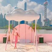 网打卡发拍照红云朵秋千海边创意光双人摇秋千摆BUL景区户外DP点