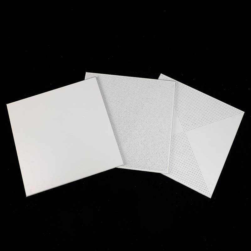 铝扣板600*600奶油白抗油污工程集成吊顶