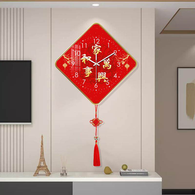 新春款家里装饰画挂钟免打孔挂件时钟卧室客厅墙上挂表静音家用钟