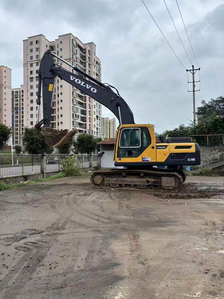 1月14日重庆沃尔沃210挖掘机网络拍卖公告