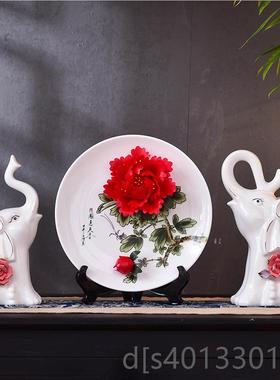高档新中式阳牡丹瓷天鹅摆件酒柜工艺件品家洛居装饰客博古架摆厅