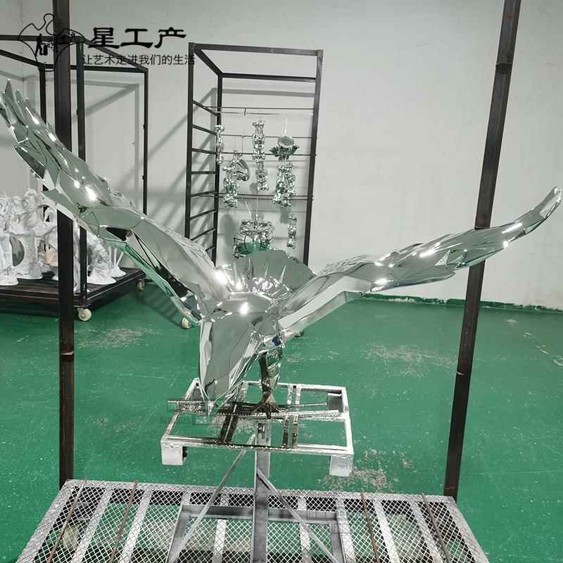 雄鹰展翅菱形动物玻璃钢室内酒店大堂售楼处大型树脂软装大鹏摆件