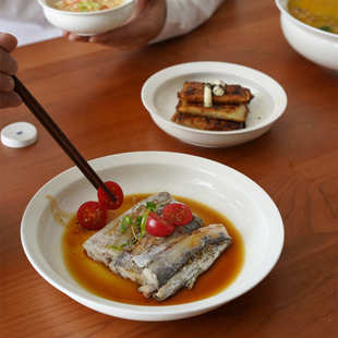 三分烧新中式简约创意白瓷七寸盘子餐厅家用陶瓷八寸深圆形菜盘