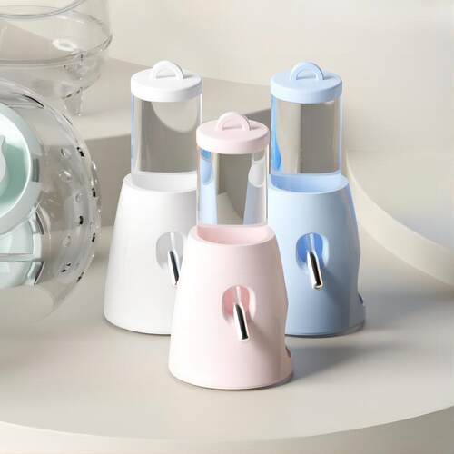 Hamster Water Bottle with Ball Bearing Drinkers, Golden Hams