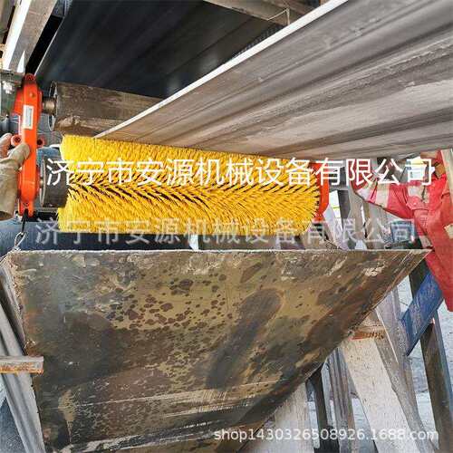 水泥厂毛刷清扫器无动力毛刷清扫器AY-800被动滚刷清扫器