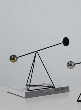 现代简约抽象艺术摆件样板间客厅电视柜酒柜书房小众家居软装饰品