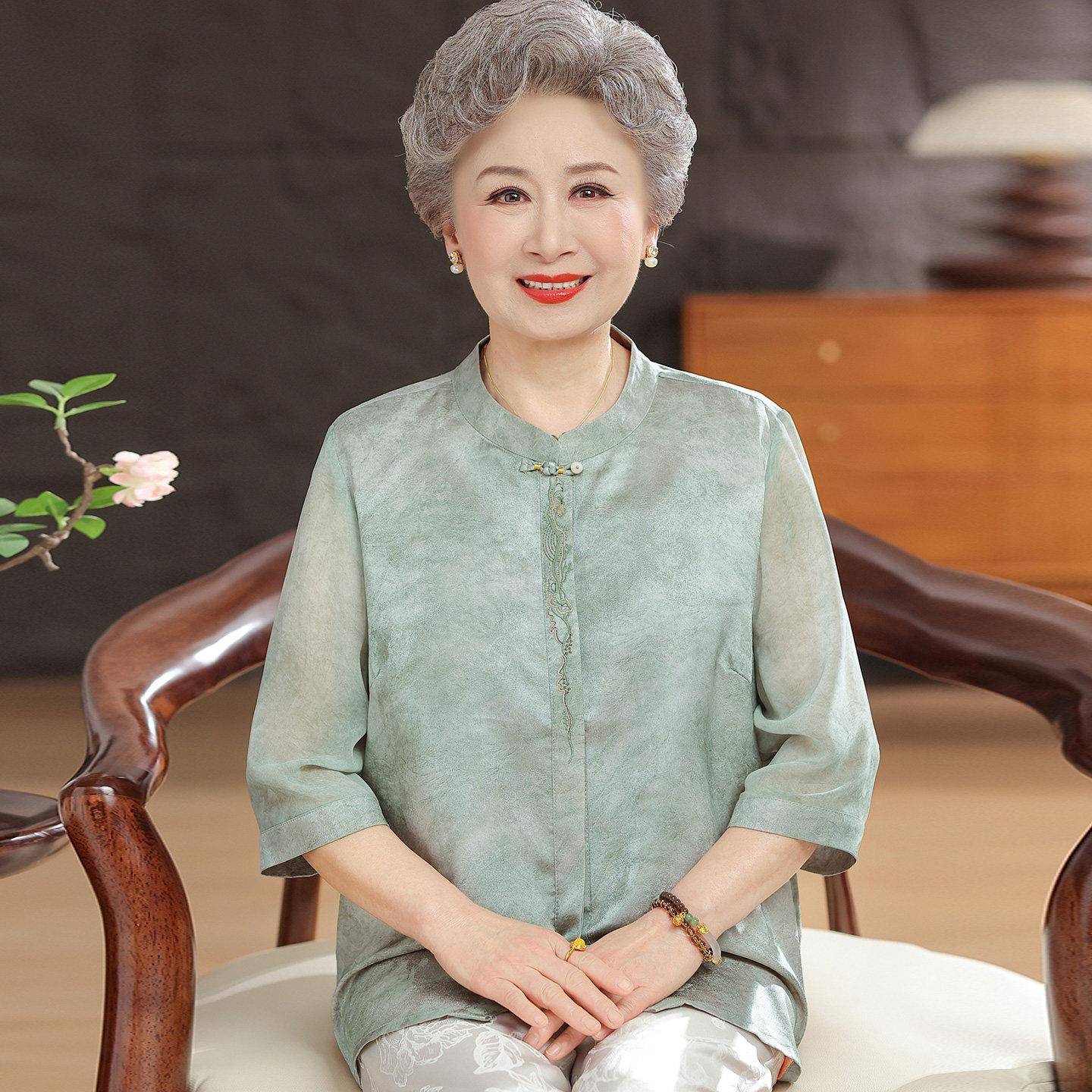 中老年人衬衫女开衫夏装桑蚕丝100%套装大码奶奶真丝七分袖上衣薄