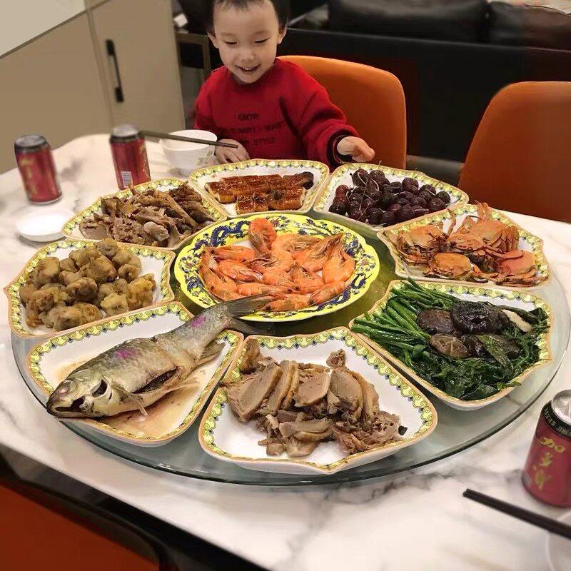 年夜饭餐具中式陶瓷餐具套组盘子摆盘扇形盘团圆陶瓷组合拼盘
